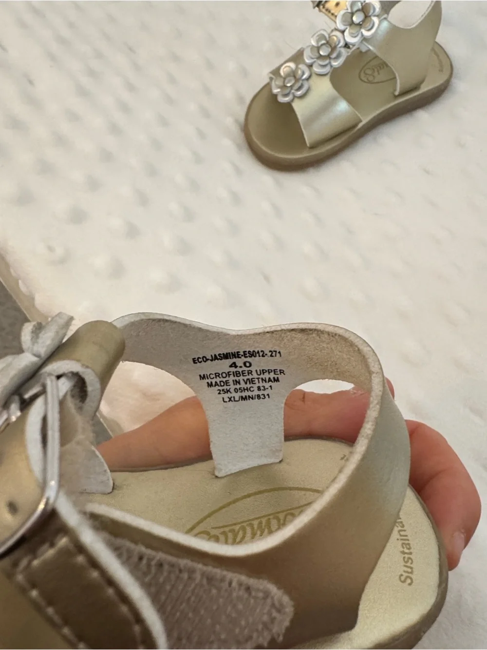 FootMates Gold Floral Buckle Toddler Sandals